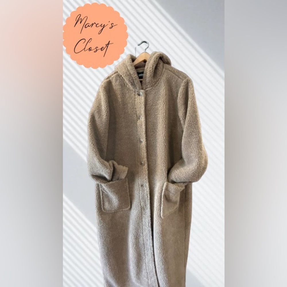 Long Coat METROSTYLE Cozy Taupe Sherpa Hooded